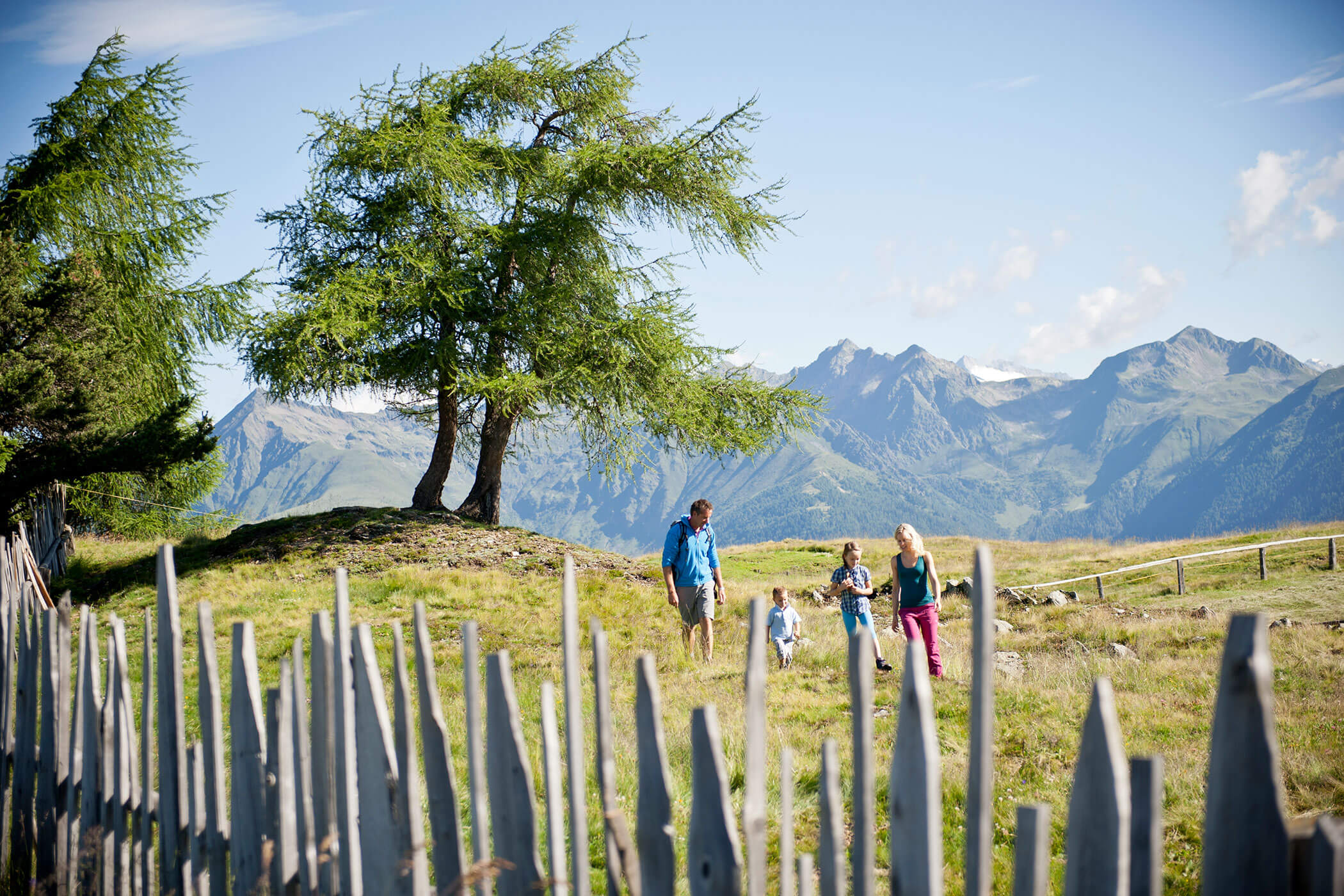 Hiking with the family - Hotel Terentnerhof
