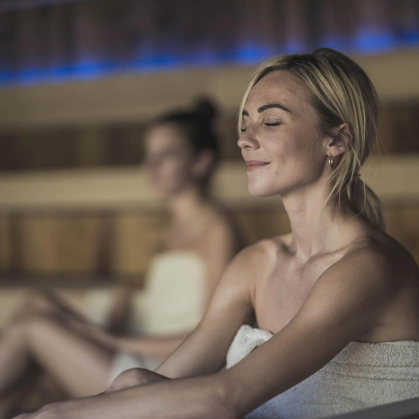 Wärmewelt - Sauna mit zwei Frauen - Hotel Terentnerhof