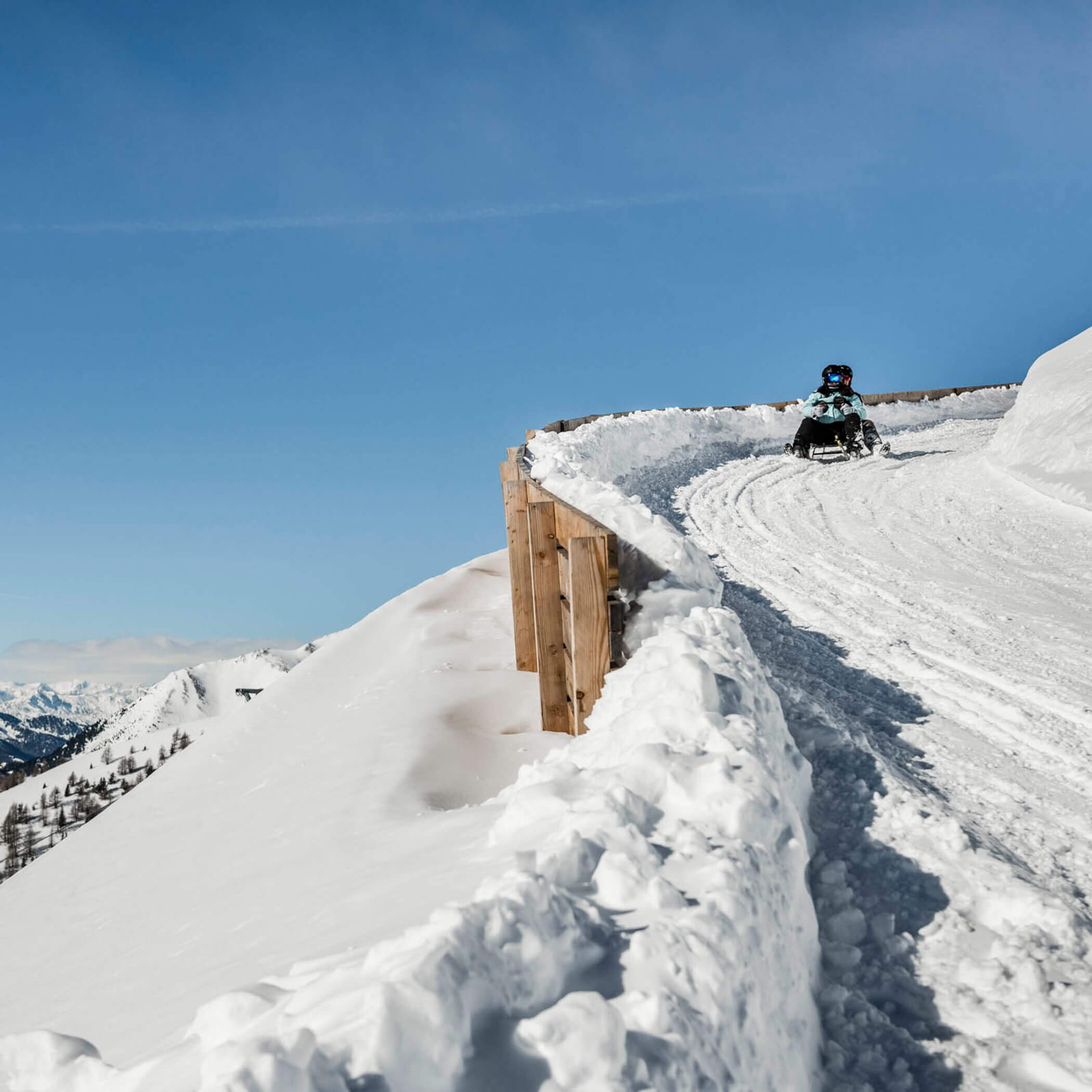 Toboggan run in winter - Hotel Terentnerhof